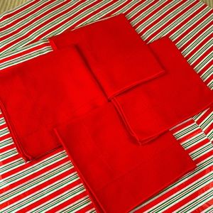 60s vintage red linen cocktail or dinner napkins with hemstitch edge set of 4